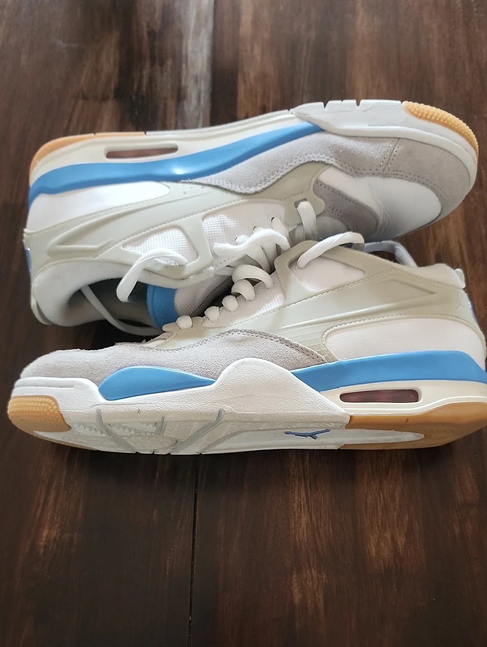 Jordan 4 RM Size 11 White, Neutral Grey University Blue Accents Very Good Used